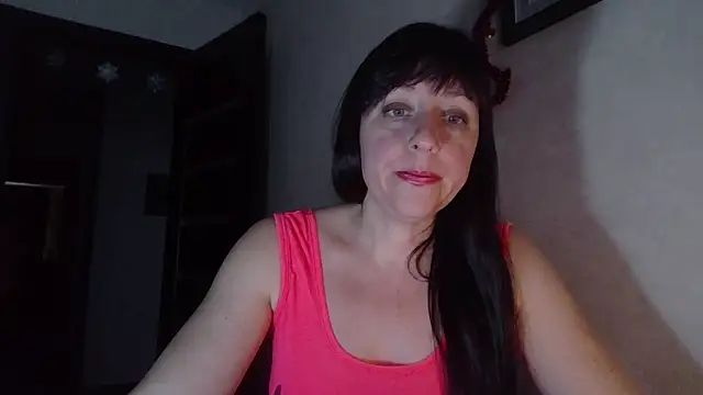 Snapshot of CarolinaReaperRed chatting on December 2025 12:53:02 PM CarolinaReaperRed online show from December 2025 12:53:02 PM