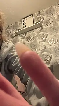 coupleajcc online show from November 2025 04:11:01 PM