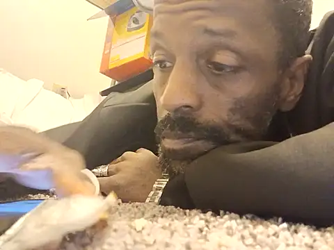 Snapshot of BadazzRXL chatting on September 2025 07:59:01 AM BadazzRXL online show from September 2025 07:59:01 AM