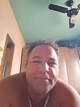 PsalmingPlat online show from April 2026 03:58:02 PM