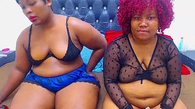 Snapshot of DarkEngelASS chatting on April 2026 07:02:01 AM DarkEngelASS online show from April 2026 07:02:01 AM