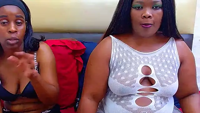 Snapshot of DarkEngelASS chatting on December 2025 03:27:02 AM DarkEngelASS online show from December 2025 03:27:02 AM