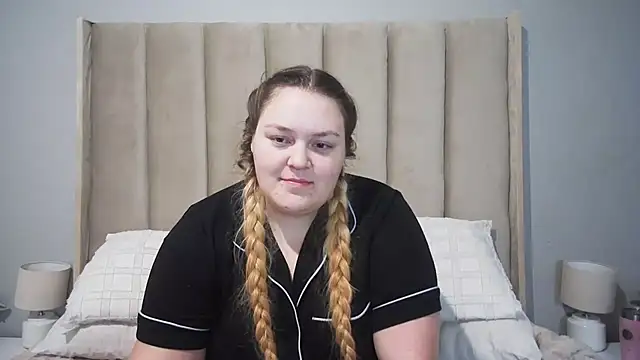 Neytjie online show from June 2026 04:08:02 AM