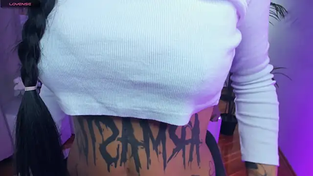 CharimgSabrina online show from January 2026 06:09:02 AM