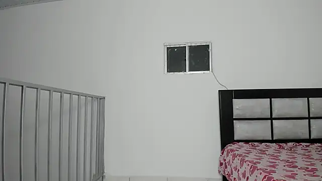 cowmarce online show from April 2026 02:57:01 AM