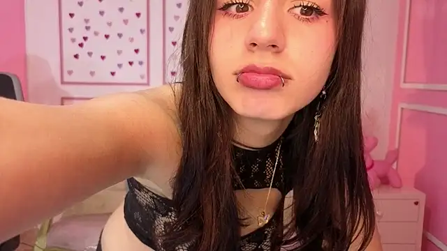 Snapshot of andrea_torres_t chatting on November 2025 08:08:01 PM andrea torres t online show from November 2025 08:08:01 PM