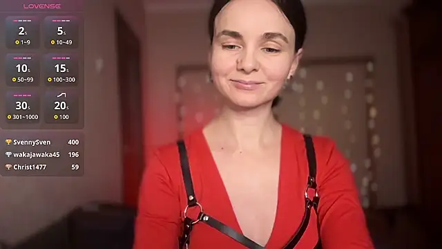 lanaloulou online show from September 2025 07:53:02 PM