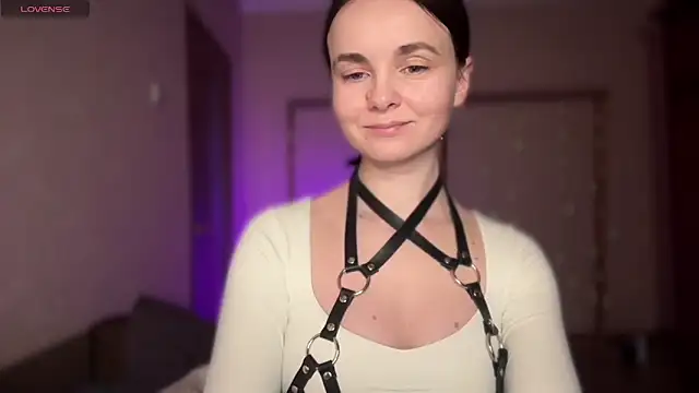 lanaloulou online show from October 2025 11:27:01 PM