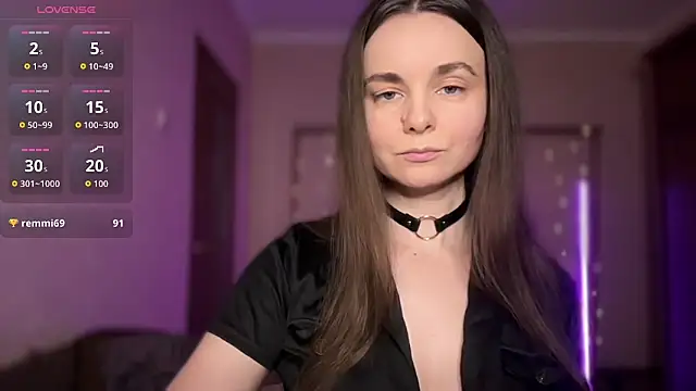lanaloulou online show from May 2026 10:16:02 PM