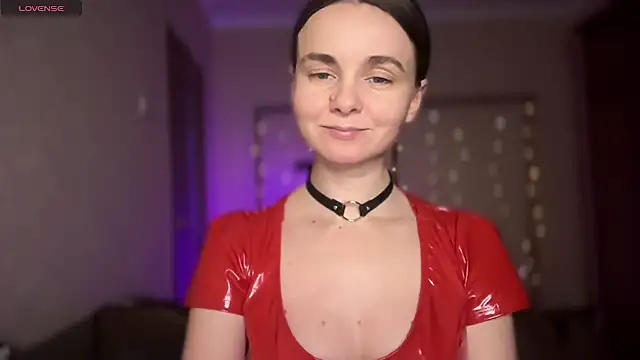 lanaloulou online show from October 2025 09:13:02 PM