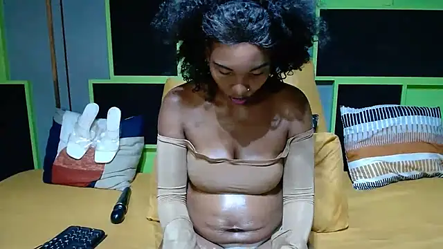 Snapshot of DarkSultryxxxx chatting on January 2026 02:21:02 PM DarkSultryxxxx online show from January 2026 02:21:02 PM