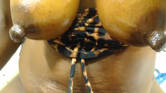 DarkSultryxxxx online show from November 2025 02:32:01 PM