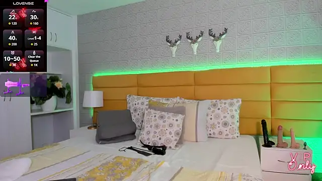 LeilaHiuston online show from February 2026 01:46:01 AM