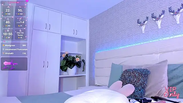 LeilaHiuston online show from March 2026 08:21:02 AM