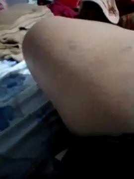 Sandra42 online show from November 2025 09:59:01 AM