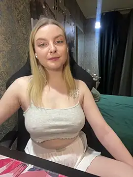 Lina ly online show from March 2025 08:05:02 PM