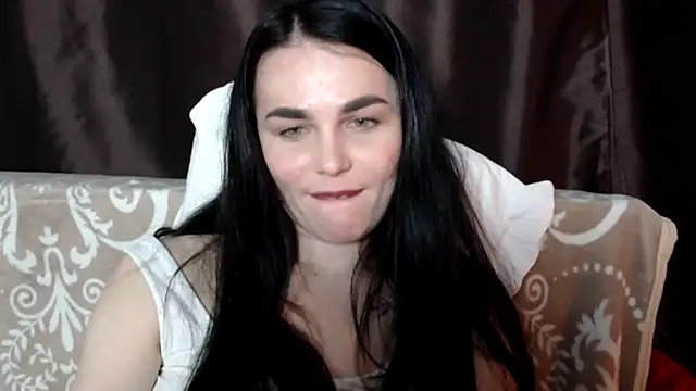 Snapshot of Silviaa chatting on March 2025 10:39:02 PM Silviaa online show from March 2025 10:39:02 PM