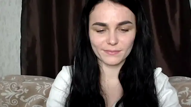 Snapshot of Silviaa chatting on March 2025 10:05:02 PM Silviaa online show from March 2025 10:05:02 PM