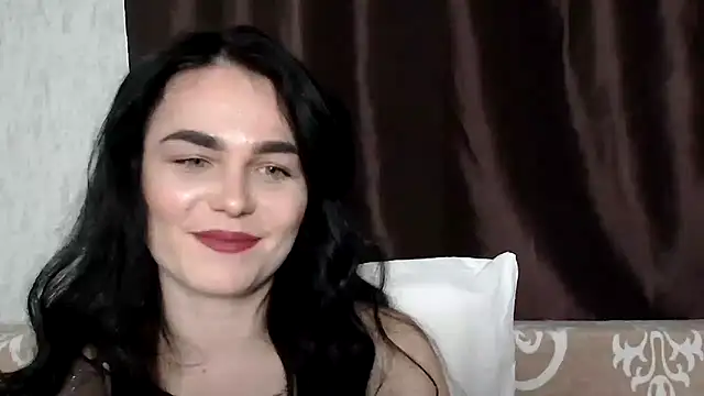 Snapshot of Silviaa chatting on March 2025 06:12:02 PM Silviaa online show from March 2025 06:12:02 PM