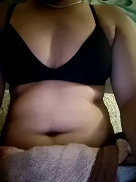 horniestboi online show from December 2025 07:04:01 PM