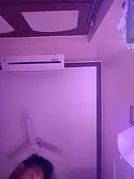 horniestboi online show from March 2026 09:22:01 PM