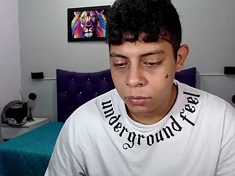 Snapshot of Alejandroo_22 chatting on September 2025 01:37:02 PM Alejandroo 22 online show from September 2025 01:37:02 PM