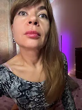 Mary Kiitty online show from October 2025 08:37:02 AM