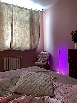 Mary Kiitty online show from February 2026 12:01:02 PM