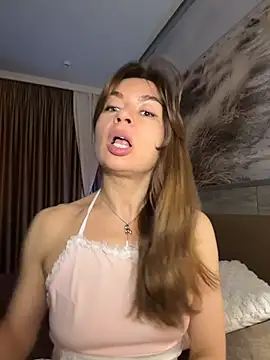 Mary Kiitty online show from June 2026 12:28:02 PM