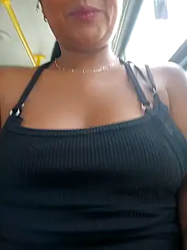 Ariana Rodriguez online show from November 2025 03:12:02 PM