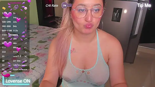 Shaday sm1th online show from February 2025 04:32:02 PM