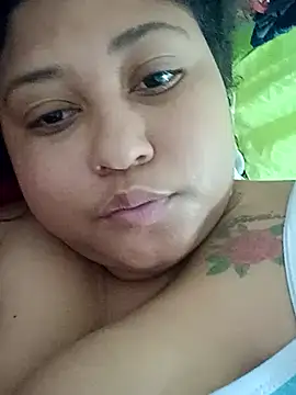 Ayliinn  online show from October 2025 07:40:01 AM