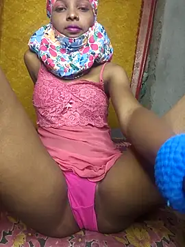 Cutesoma01 online show from February 2026 04:04:02 PM