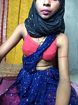 Cutesoma01 online show from October 2025 04:52:01 PM