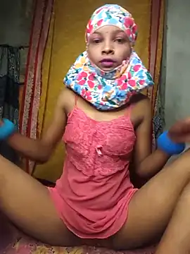 Cutesoma01 online show from May 2026 11:08:01 PM