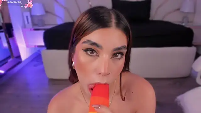 Violeta-Marquez online show from March 2025 03:06:01 PM