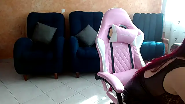 Snapshot of nanis_milf chatting on February 2026 01:50:02 PM nanis milf online show from February 2026 01:50:02 PM