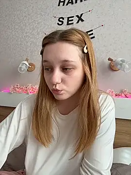 Bonechka online show from April 2026 07:57:01 AM