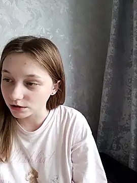 Snapshot of Bonechka chatting on November 2025 09:46:02 AM Bonechka online show from November 2025 09:46:02 AM