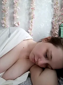 Snapshot of Bonechka chatting on November 2025 07:30:01 AM Bonechka online show from November 2025 07:30:01 AM