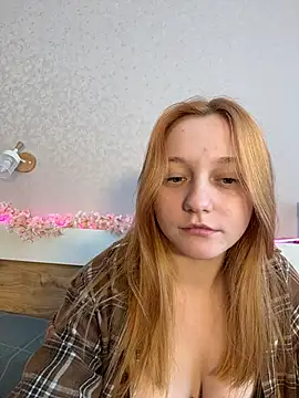 Snapshot of Bonechka chatting on May 2026 07:32:01 AM Bonechka online show from May 2026 07:32:01 AM