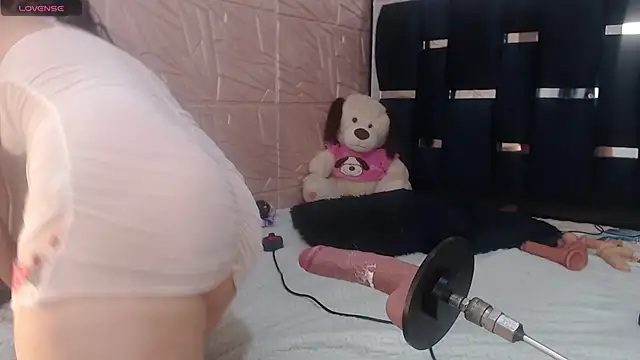 Aleska128 online show from October 2025 09:11:02 AM