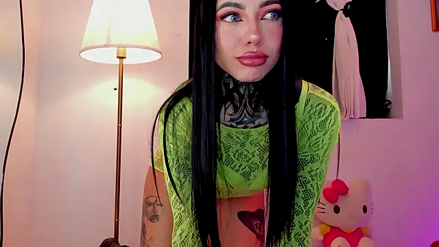 Dani Valen online show from October 2025 09:45:01 PM