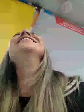Snapshot of Isabella_Varella chatting on March 2025 01:49:01 PM Isabella Varella online show from March 2025 01:49:01 PM