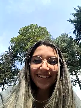 Snapshot of Isabella_Varella chatting on March 2025 07:42:02 PM Isabella Varella online show from March 2025 07:42:02 PM