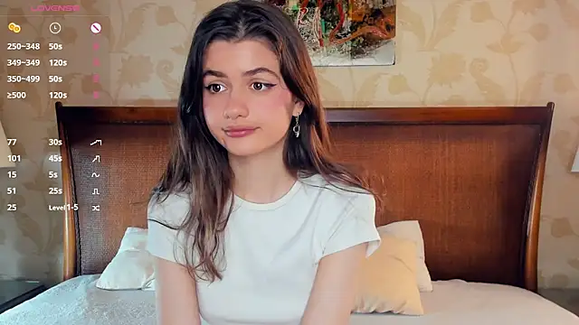 CathrynCovil online show from November 2025 08:18:02 AM