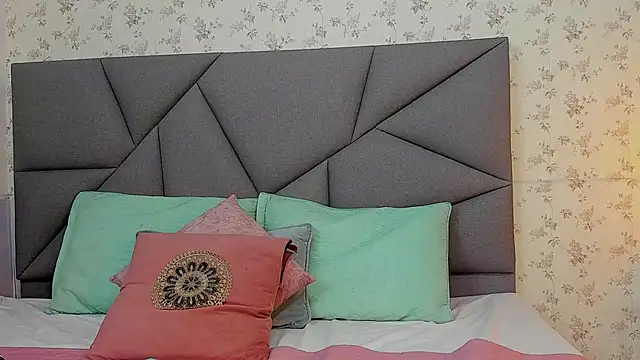 Liz ortega30 online show from November 2025 07:08:02 PM