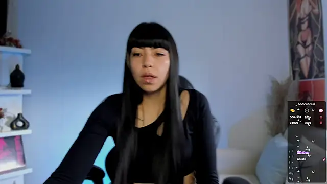 Saraa Desiree online show from November 2025 09:26:01 PM