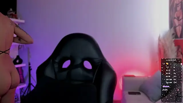 Snapshot of Saraa_Desiree chatting on October 2025 04:20:01 PM Saraa Desiree online show from October 2025 04:20:01 PM