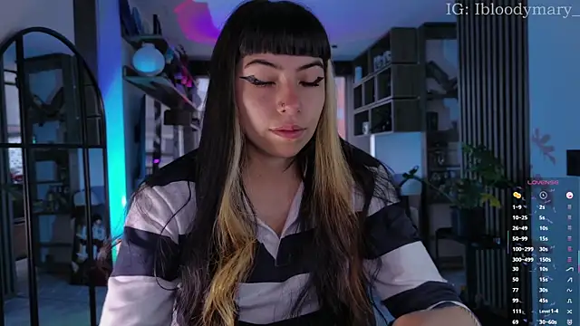 Saraa Desiree online show from May 2026 08:05:01 PM